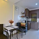 Anahaw Apartments Whitebeach